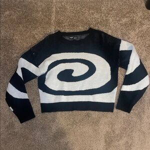 SHEIN Monochrome Spiral Crew Neck Sweater